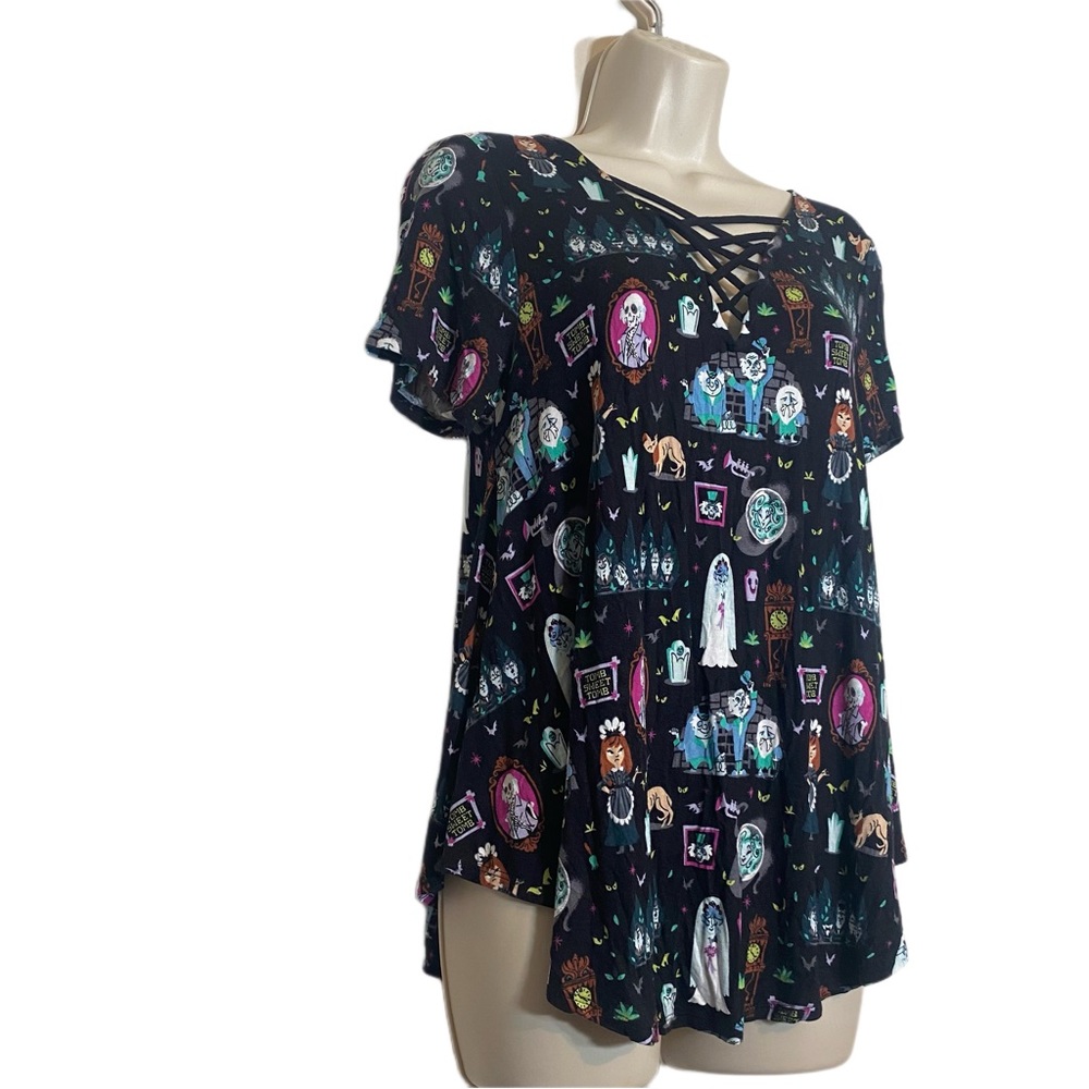 DISNEY HAUNTED MANSION CRISS-CROSS DETAILED BACK T-SHIRT XS - Picture 7 of 11